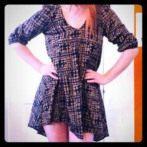 Versatile dress with vintage aesthetic. 💖